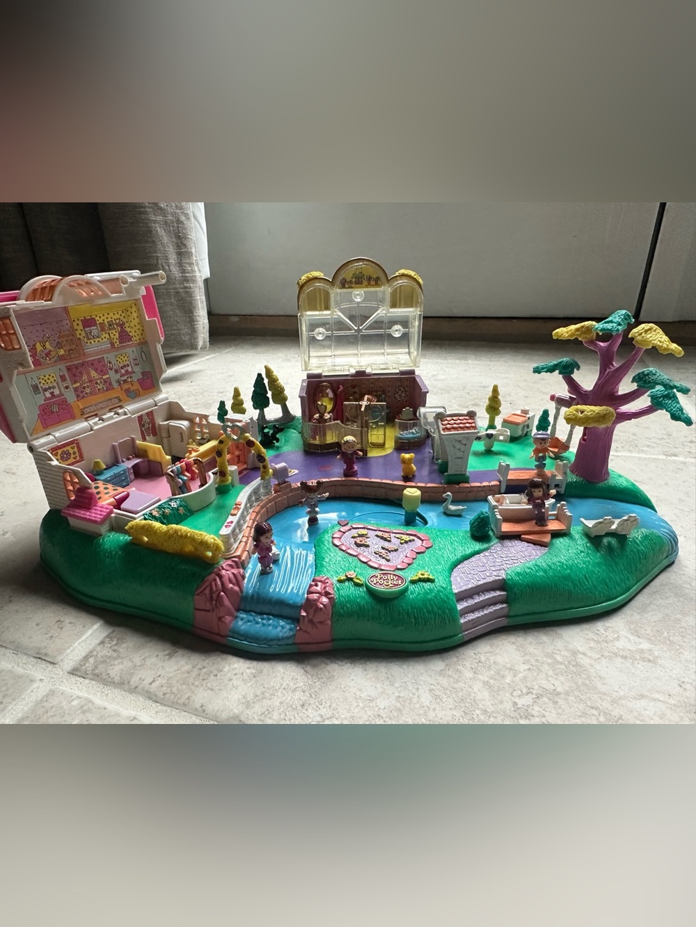 Vintage 90s Polly Pocket Magical Movin’ Pollyville Set (Nearly Complete)